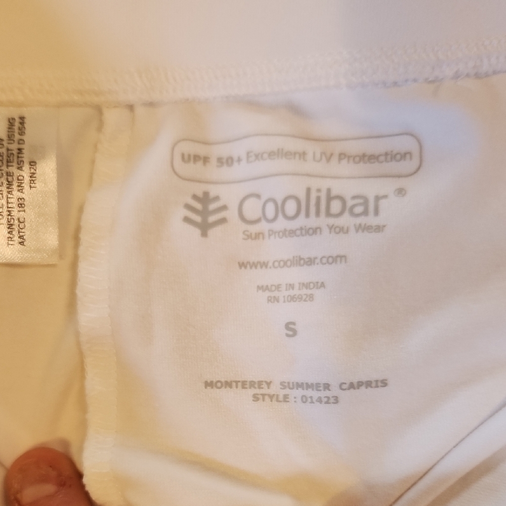 Coolibar White Summer Capris - Picture 2 of 4